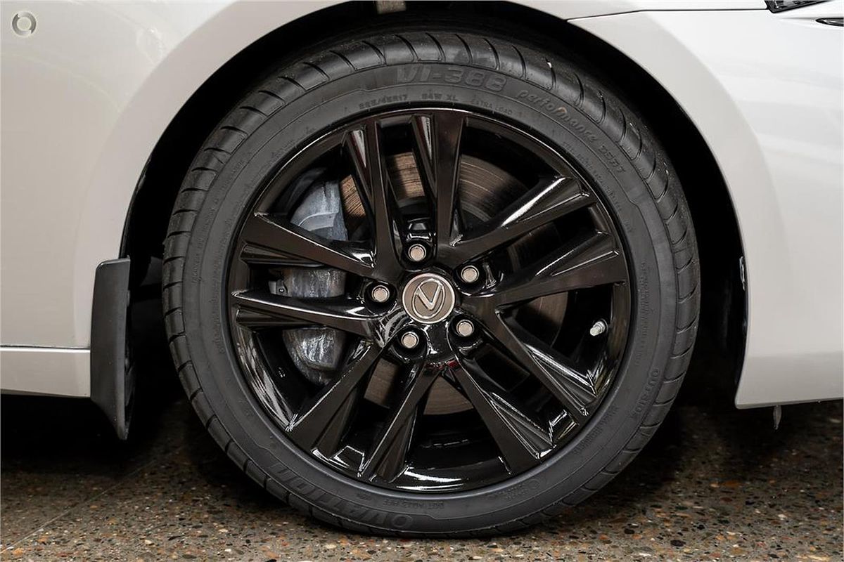 2018 Lexus IS IS300 Luxury ASE30R