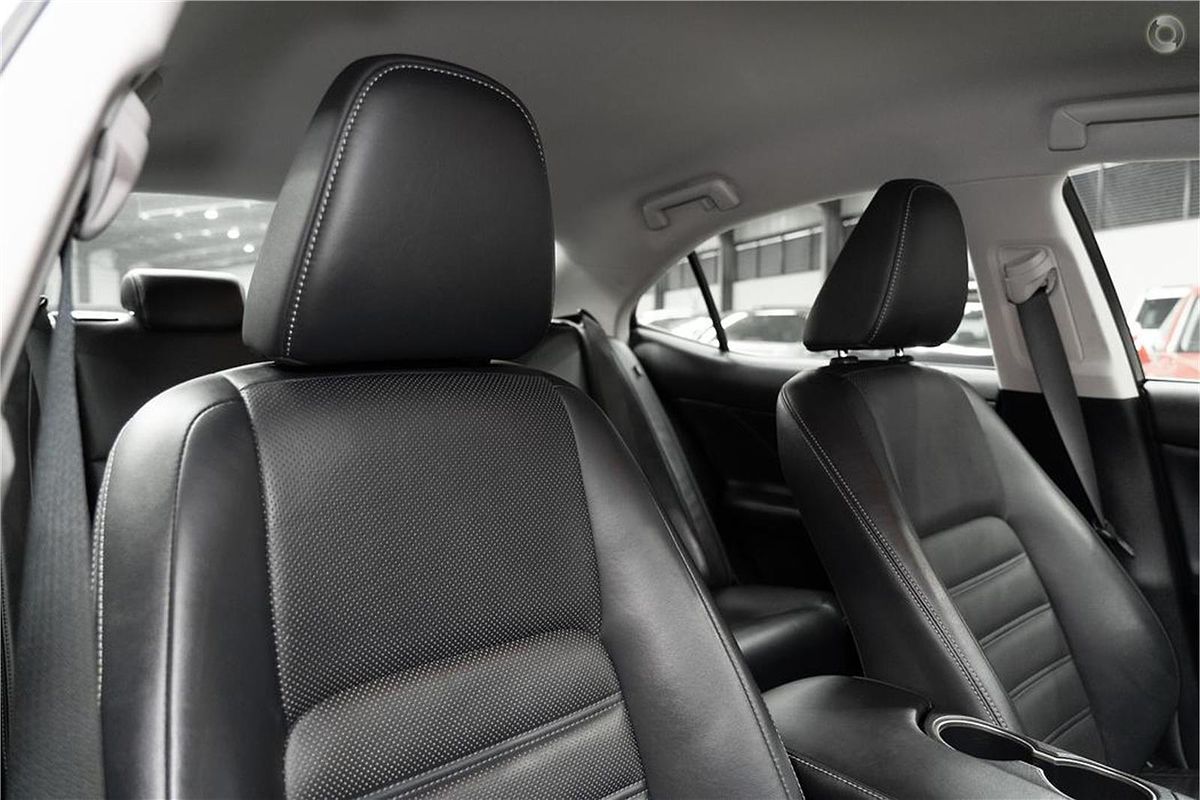 2018 Lexus IS IS300 Luxury ASE30R