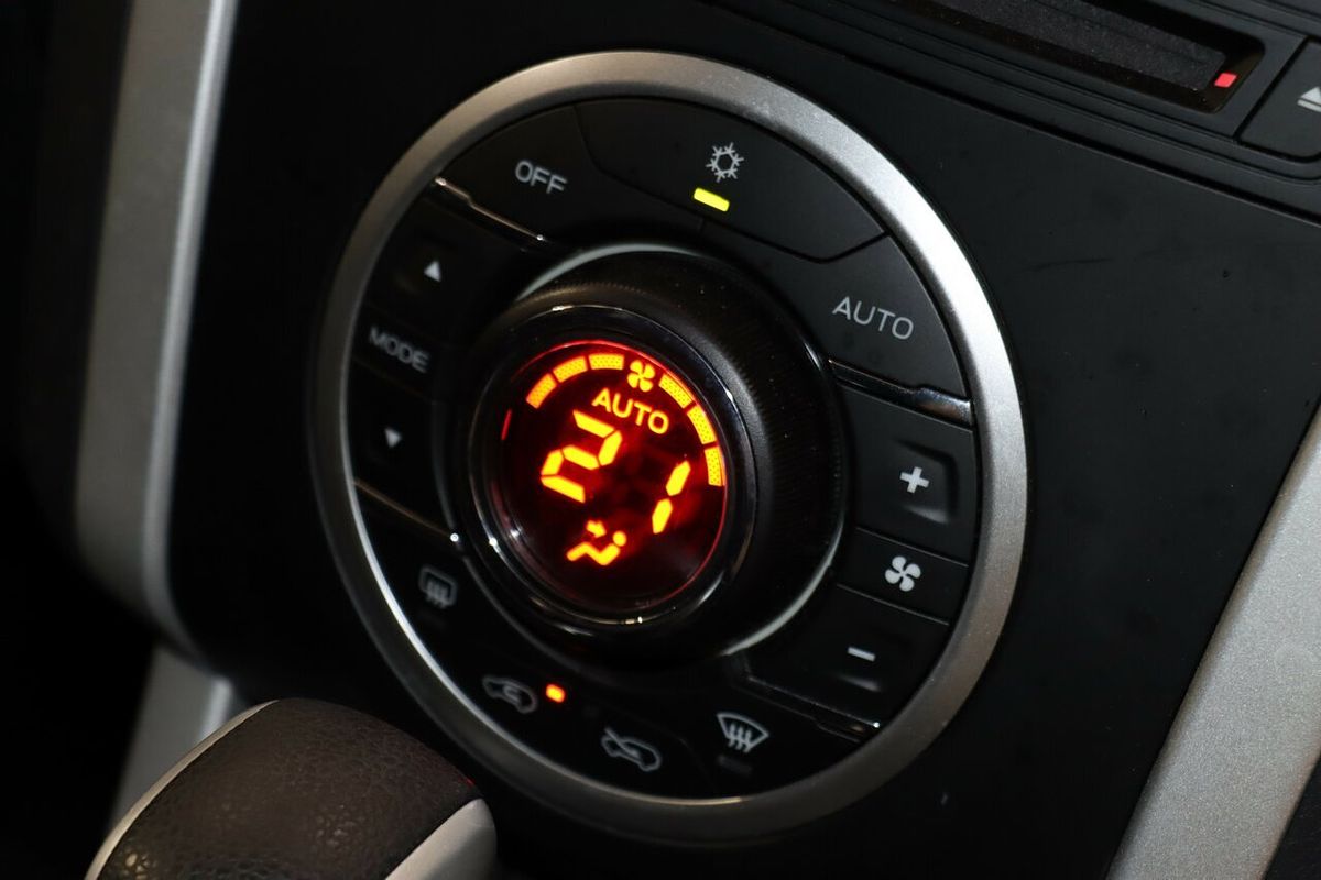 2021 Isuzu MU-X LS-U