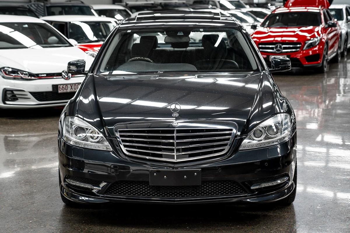 2013 Mercedes-Benz S-Class S350 BlueEFFICIENCY W221