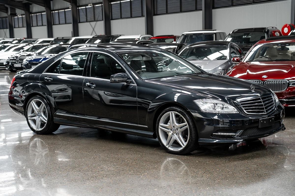 2013 Mercedes-Benz S-Class S350 BlueEFFICIENCY W221