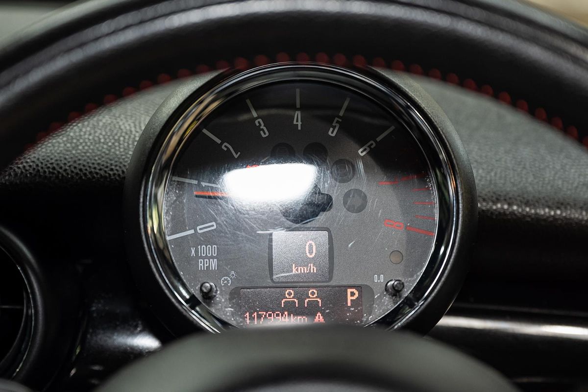 2013 MINI Hatch John Cooper Works R56 LCI