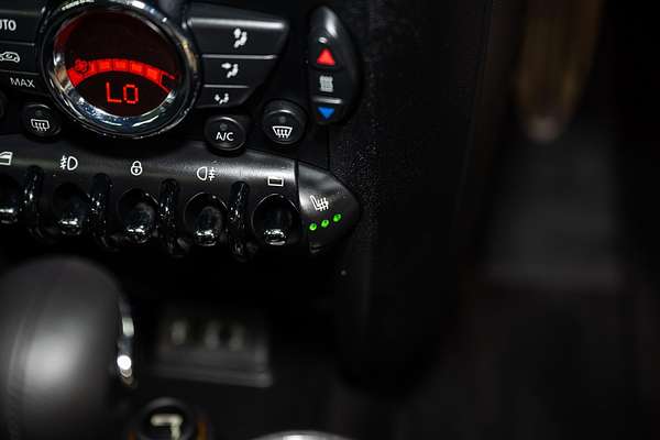 2013 MINI Hatch John Cooper Works R56 LCI