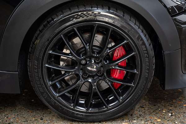 2013 MINI Hatch John Cooper Works R56 LCI