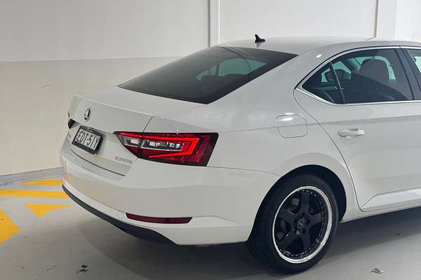 2019 SKODA Superb 162TSI NP