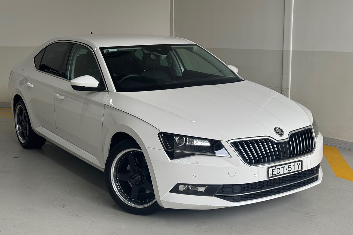 2019 SKODA Superb 162TSI NP