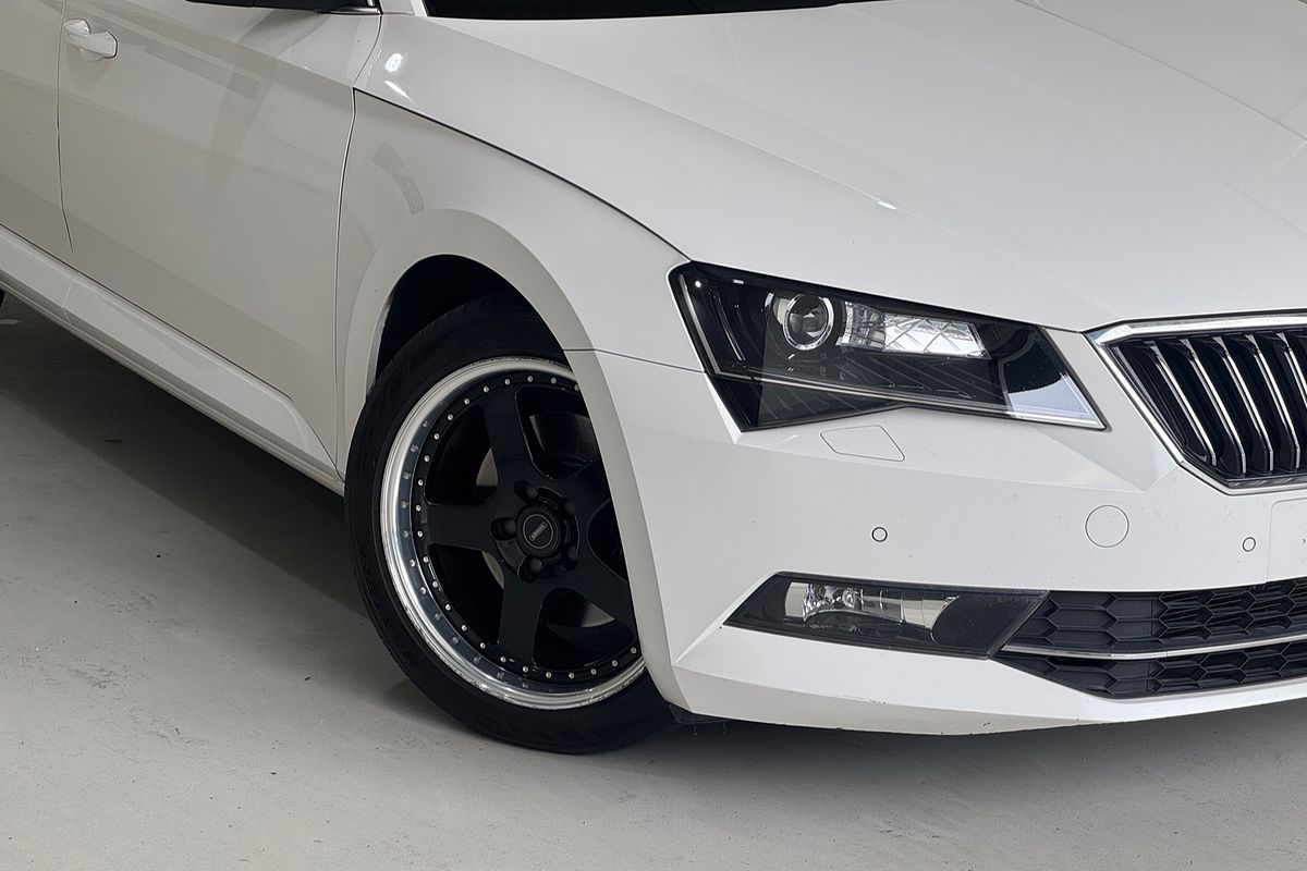 2019 SKODA Superb 162TSI NP