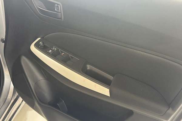 2023 Suzuki Swift GL AZ Series II