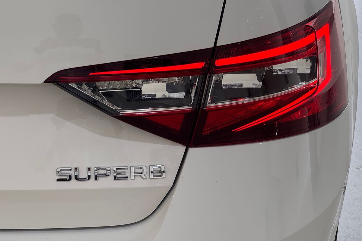 2019 SKODA Superb 162TSI NP