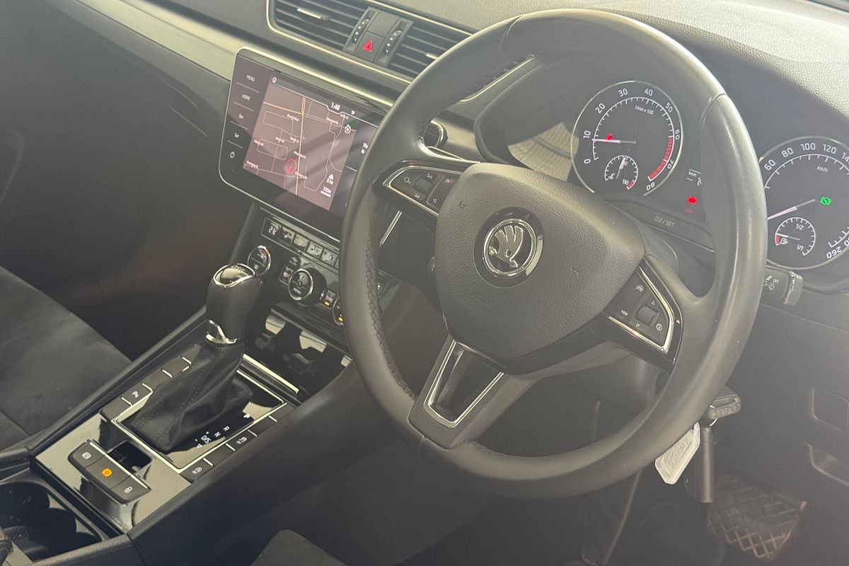 2019 SKODA Superb 162TSI NP