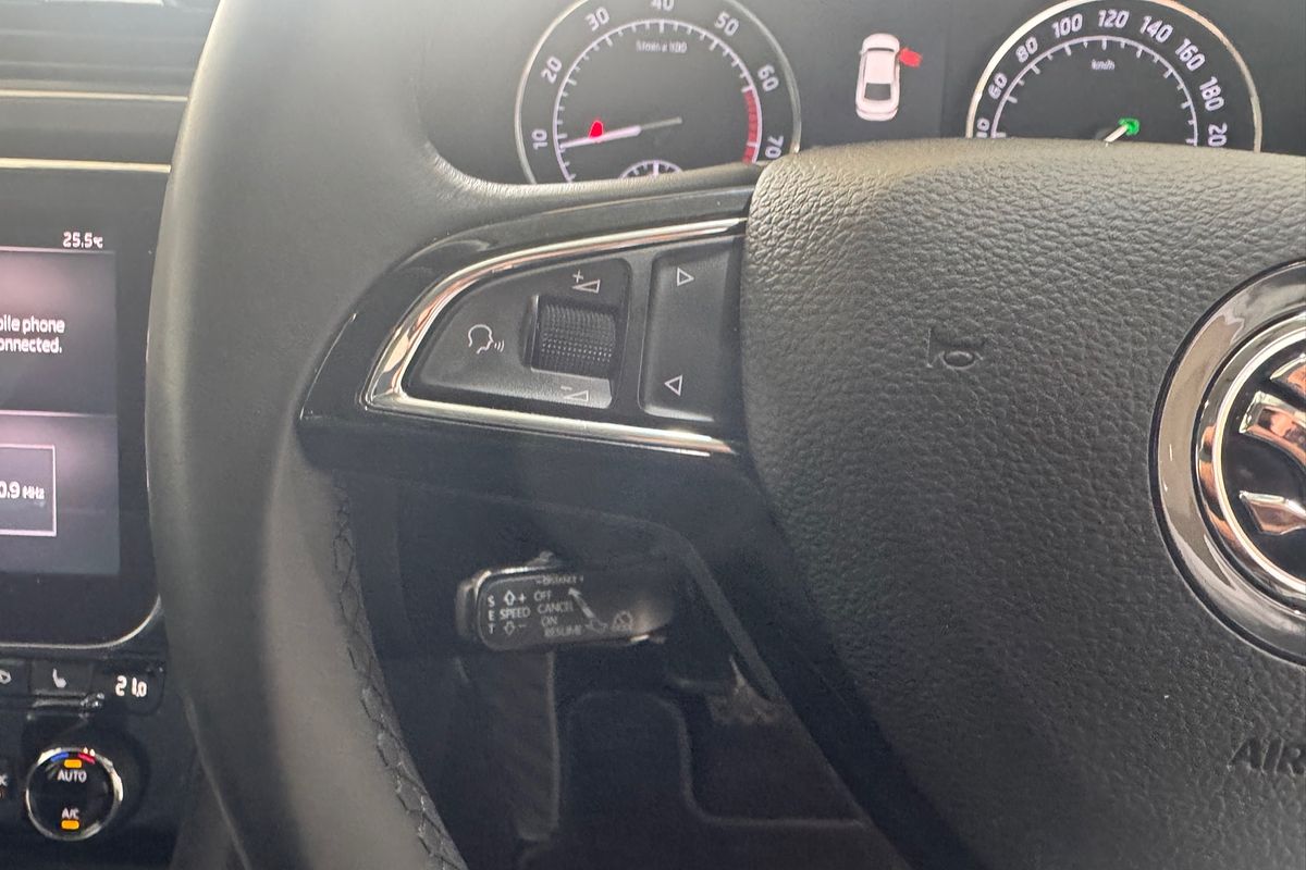 2019 SKODA Superb 162TSI NP