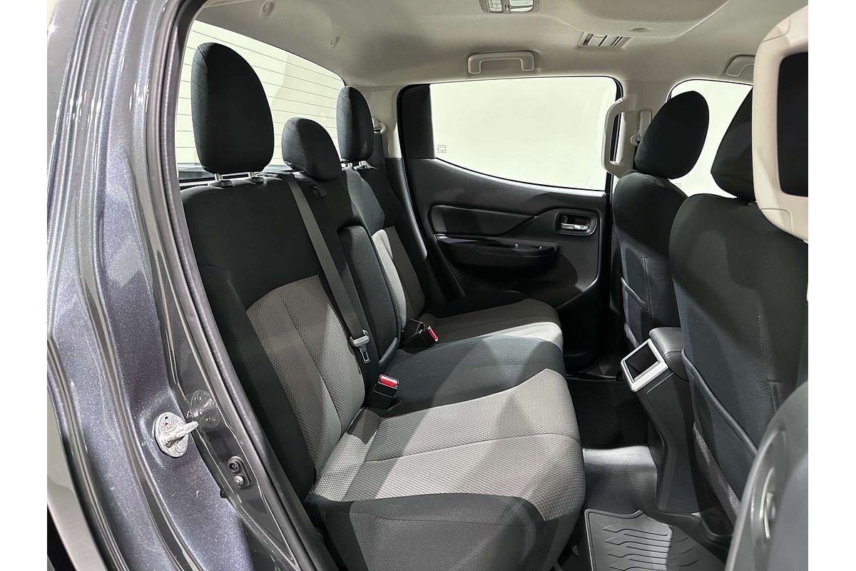 2023 Mitsubishi Triton GLX+ MR 4X4