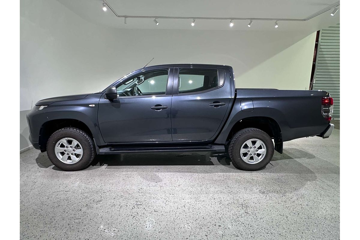 2023 Mitsubishi Triton GLX+ MR 4X4
