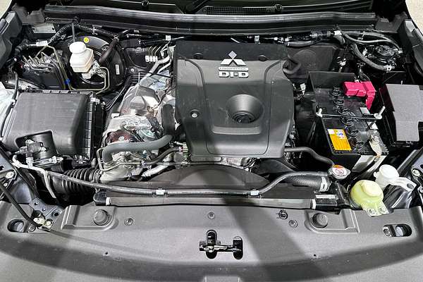 2023 Mitsubishi Triton GLX+ MR 4X4