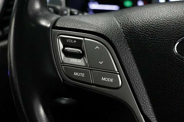 2017 Hyundai Santa Fe Highlander DM3 Series II