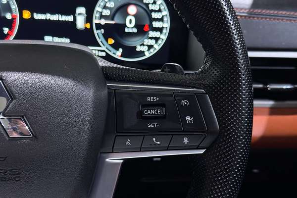 2022 Mitsubishi Outlander Exceed Tourer ZM
