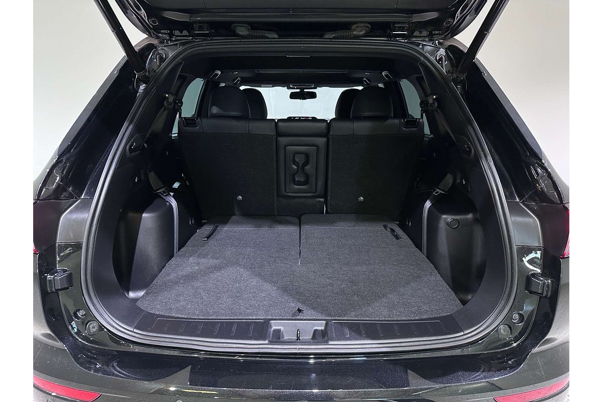 2022 Mitsubishi Outlander Exceed Tourer ZM