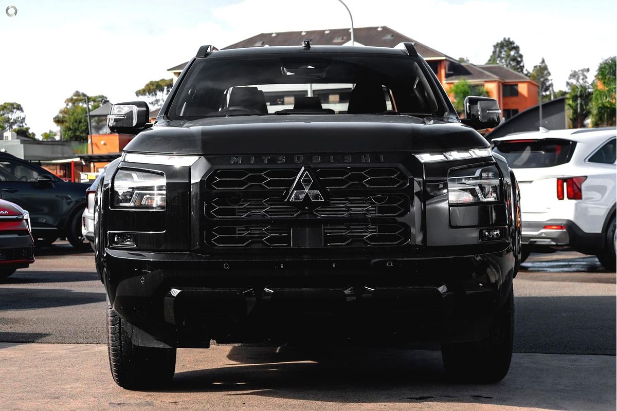 2025 Mitsubishi Triton GSR MV 4X4