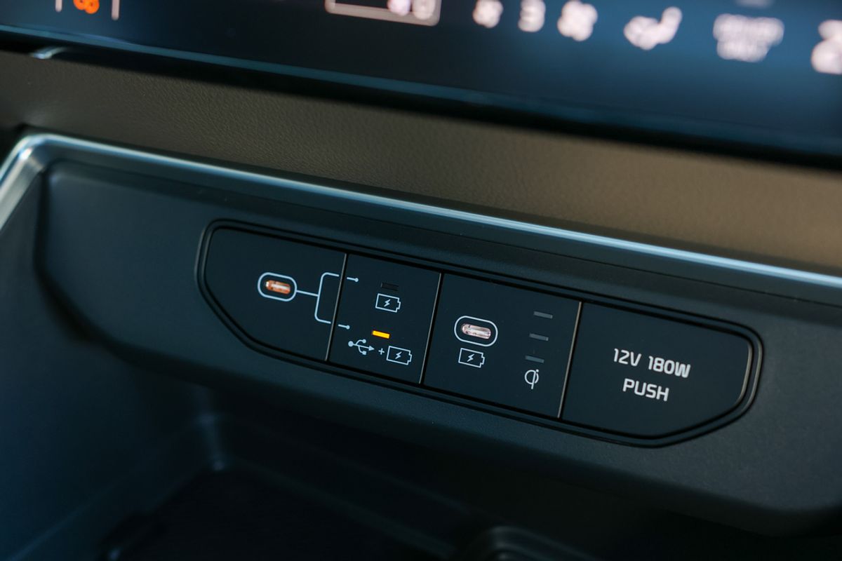 2025 Kia Carnival GT-Line HEV KA4 PE