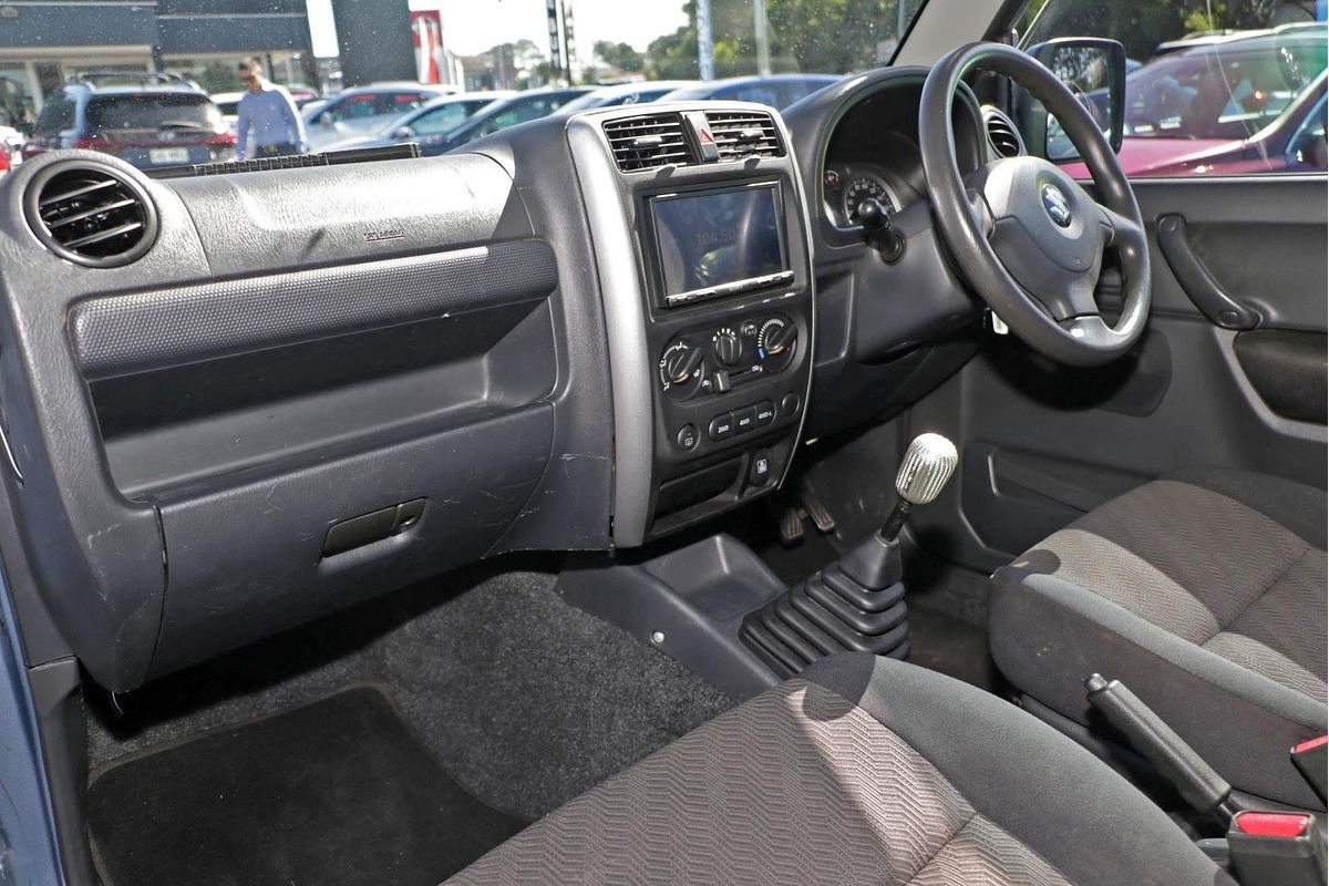 2012 Suzuki Jimny Sierra SN413 T6