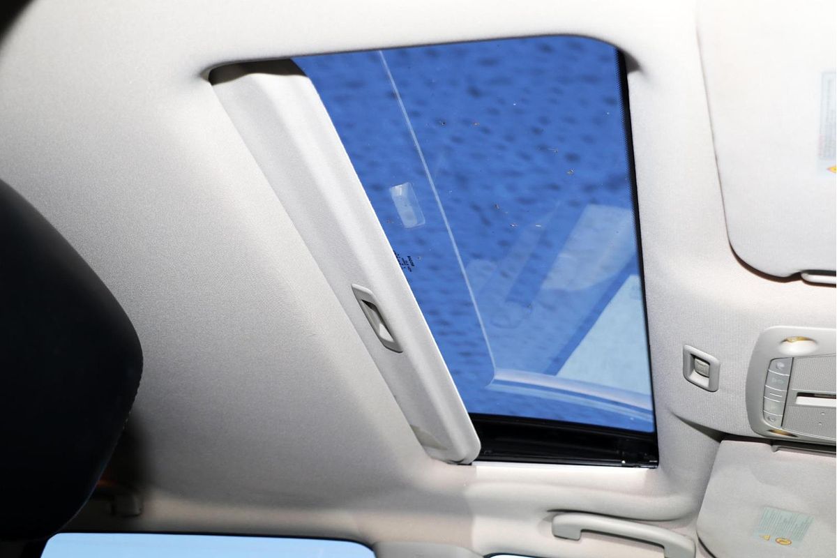 2015 Nissan Pathfinder ST-L R52