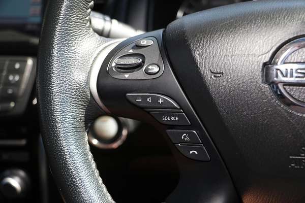 2015 Nissan Pathfinder ST-L R52