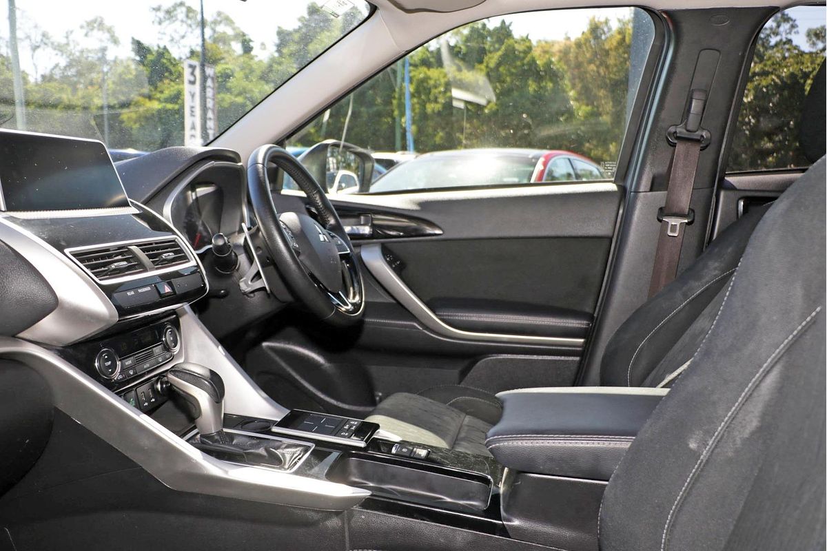 2018 Mitsubishi Eclipse Cross LS YA