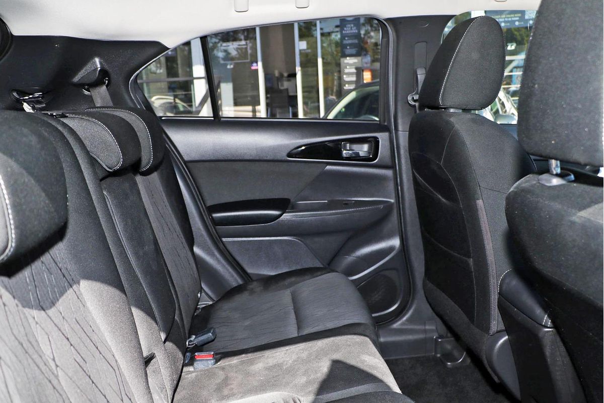 2018 Mitsubishi Eclipse Cross LS YA