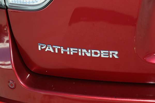 2015 Nissan Pathfinder ST-L R52