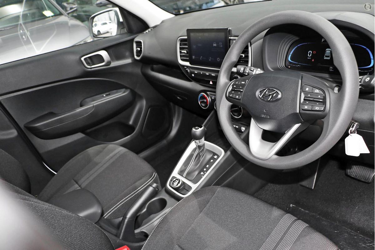 2025 Hyundai Venue QX.V5