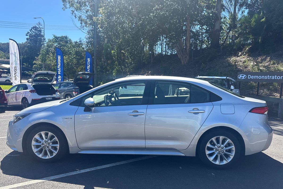 2022 Toyota Corolla Ascent Sport Hybrid ZWE211R