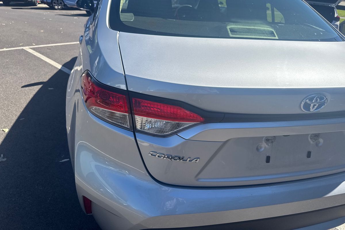 2022 Toyota Corolla Ascent Sport Hybrid ZWE211R