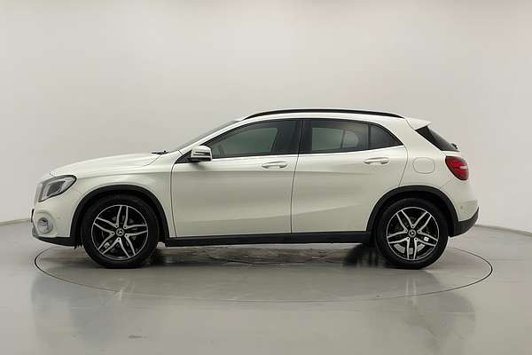 2017 Mercedes-Benz GLA-Class GLA180 X156
