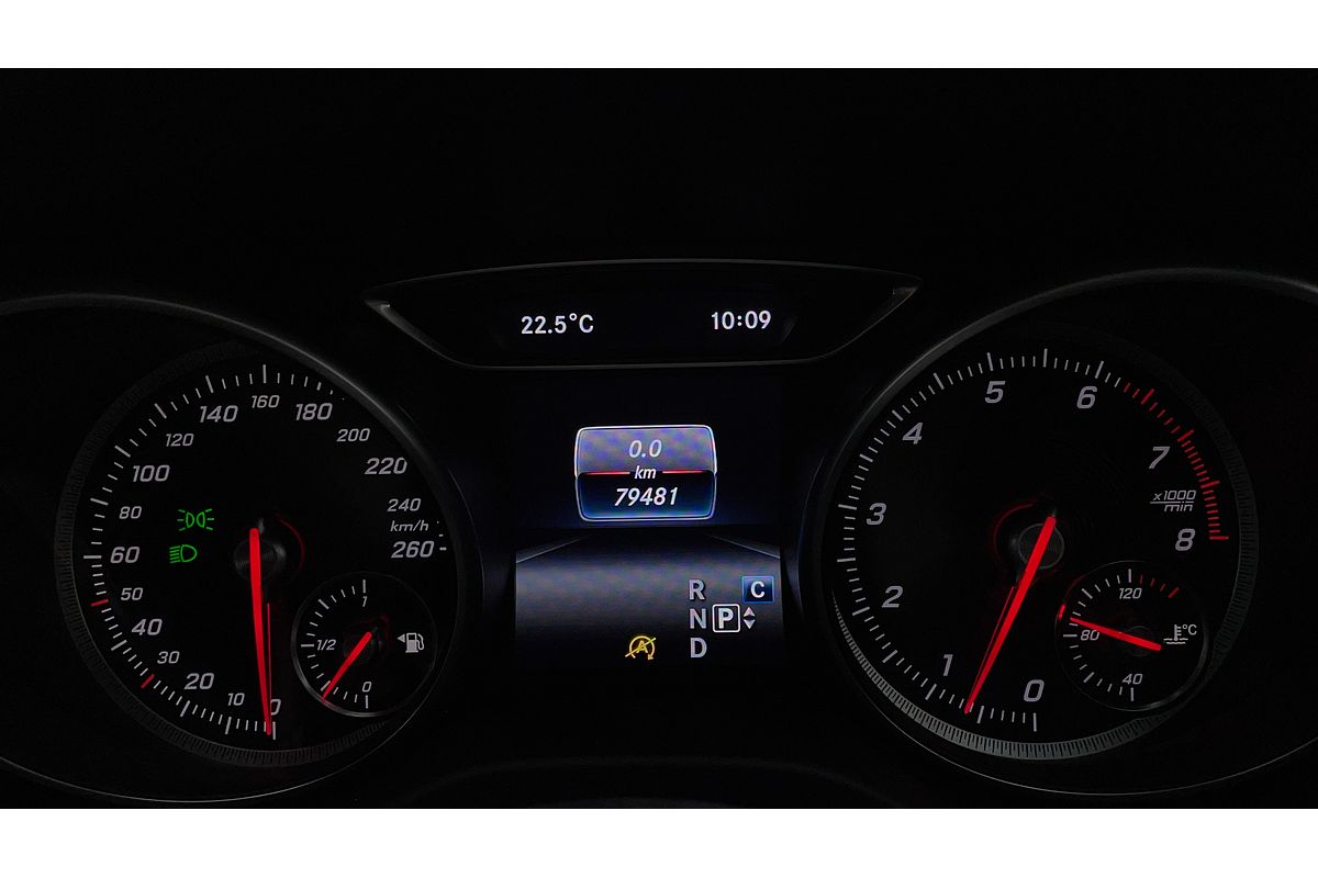 2017 Mercedes-Benz GLA-Class GLA180 X156