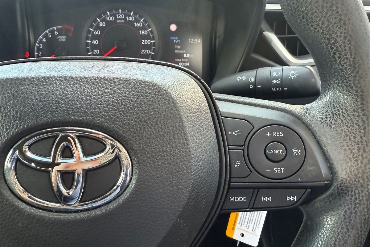 2020 Toyota Corolla Ascent Sport MZEA12R