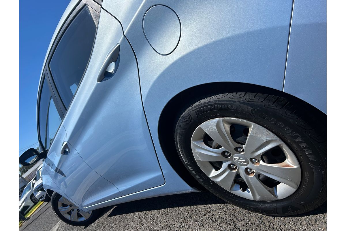 2012 Hyundai Elantra Active MD2