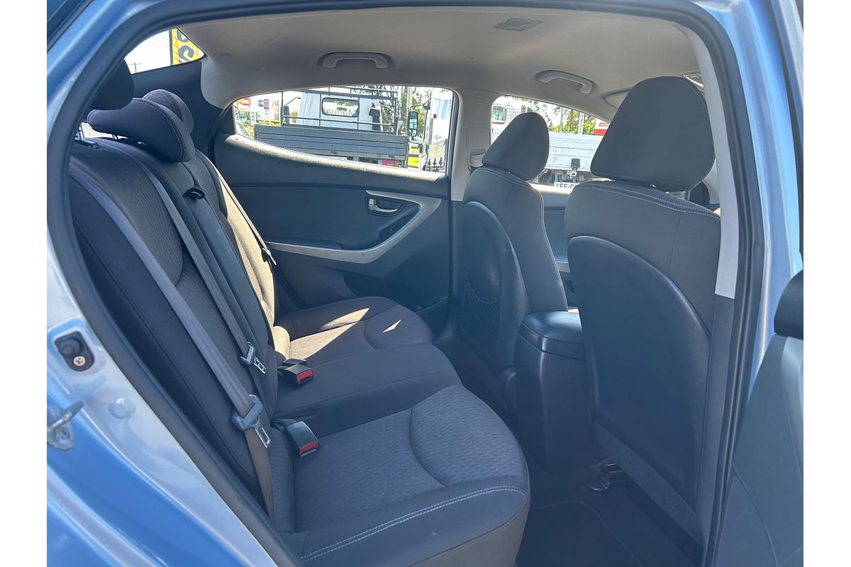 2012 Hyundai Elantra Active MD2