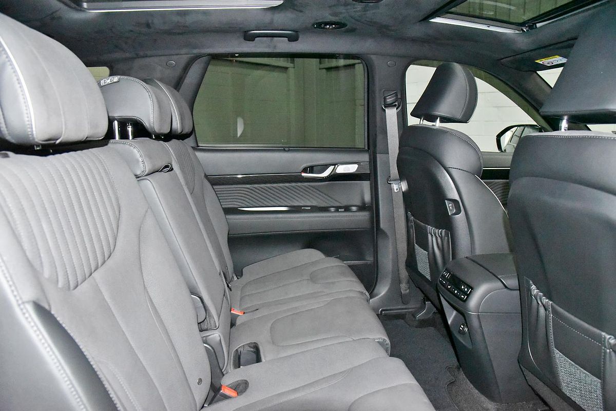 2024 Hyundai Palisade Calligraphy Black Ink LX2.V5
