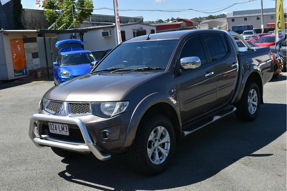 2013 Mitsubishi Triton GLX-R MN 4X4