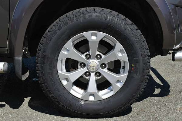 2013 Mitsubishi Triton GLX-R MN 4X4