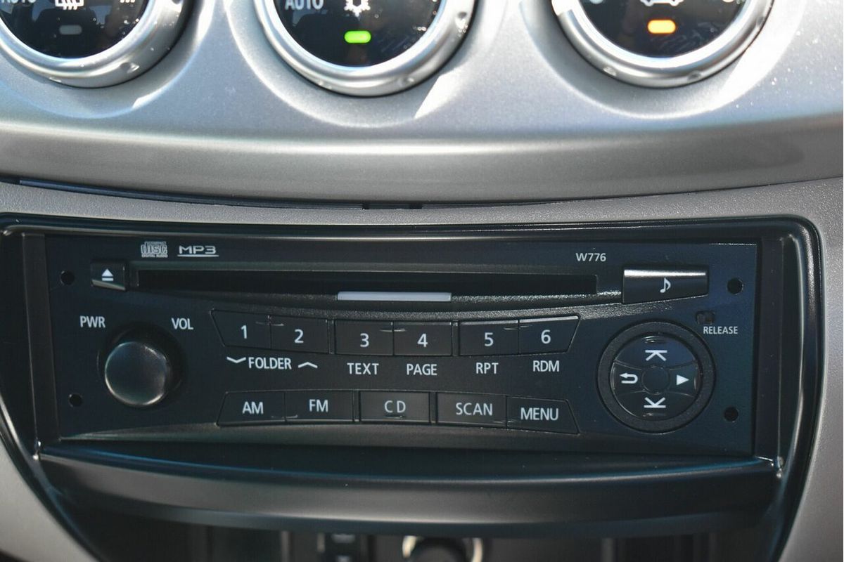 2013 Mitsubishi Triton GLX-R MN 4X4