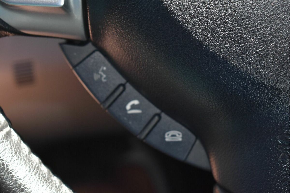2013 Mitsubishi Triton GLX-R MN 4X4