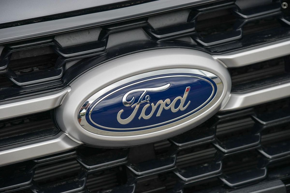 2025 Ford Everest Ambiente