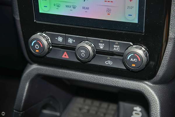 2025 Ford Everest Ambiente