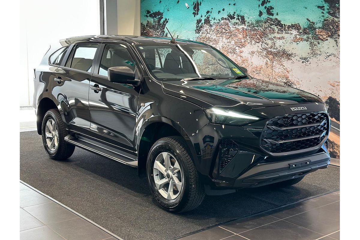 2025 Isuzu MU-X LS-M