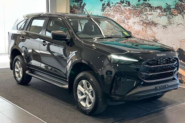 2025 Isuzu MU-X LS-M