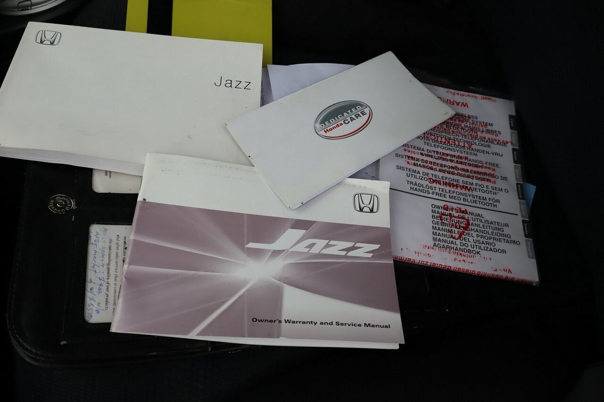 2014 Honda Jazz Vibe GE MY12 Update