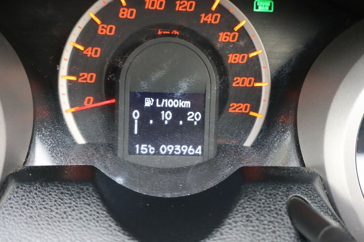 2014 Honda Jazz Vibe GE MY12 Update