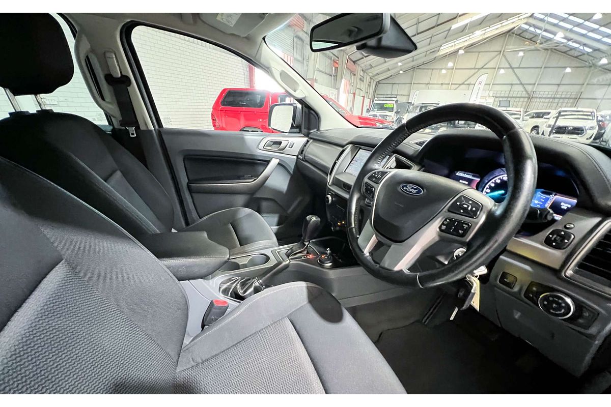 2016 Ford Everest Trend UA