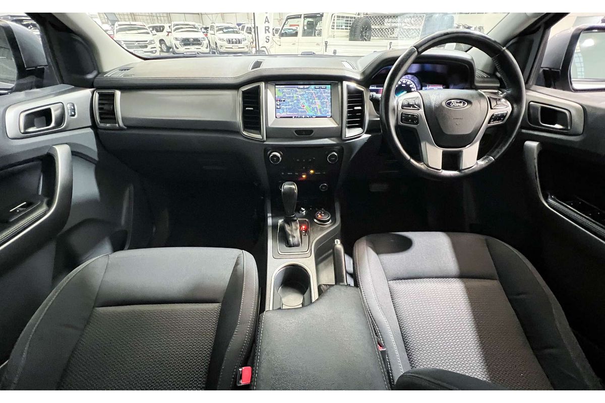 2016 Ford Everest Trend UA